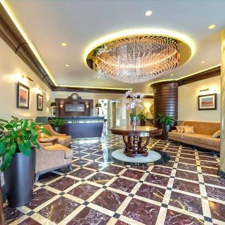 1 Room 60M2 Center Of Obolon Near River Side. 11 Floor Kiev Esterno foto