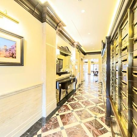 1 Room 60M2 Center Of Obolon Near River Side. 11 Floor Kiev Esterno foto